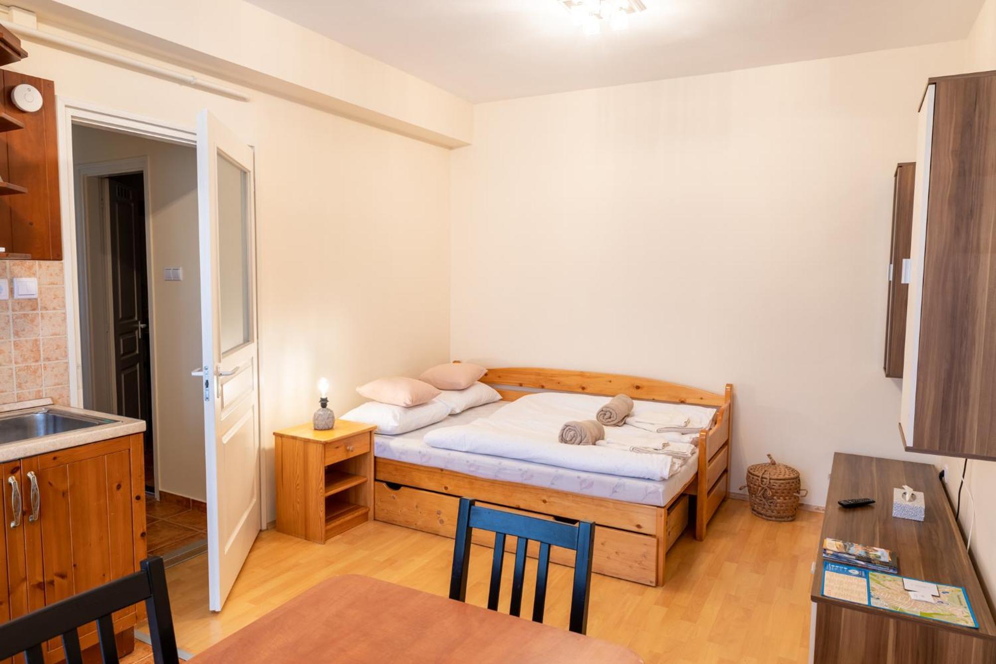 Laszlo Apartman - Hajdúszoboszló Eksteriør billede